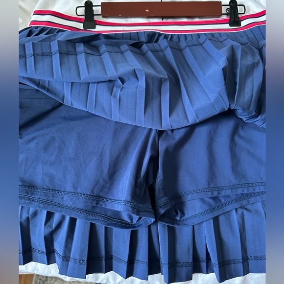 Lilly Pulitzer Makara Skort in Navy, Sz XL - Picture 6 of 8